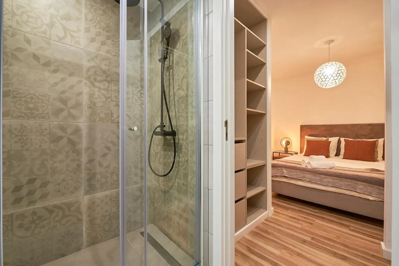 Charming Apartment In Historic Center Lisbon 0*,